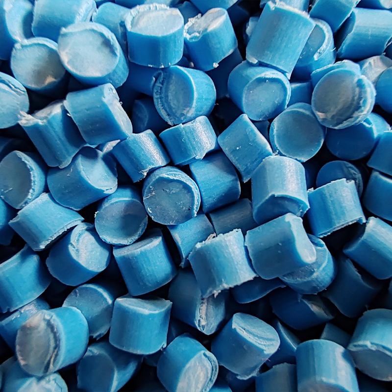 Kompaun Teras PVC Fleksibel Disahkan VDE 70°C